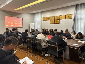 凝心聚力拓市場，全員攻堅促大賣